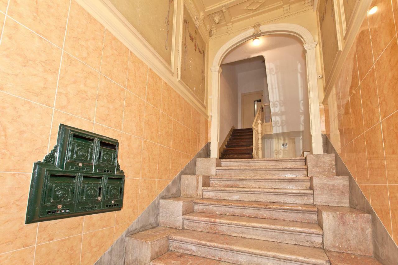 Apartments Of The Marques Lisbon Exterior photo